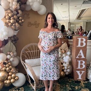Maternity floral dress with stretch